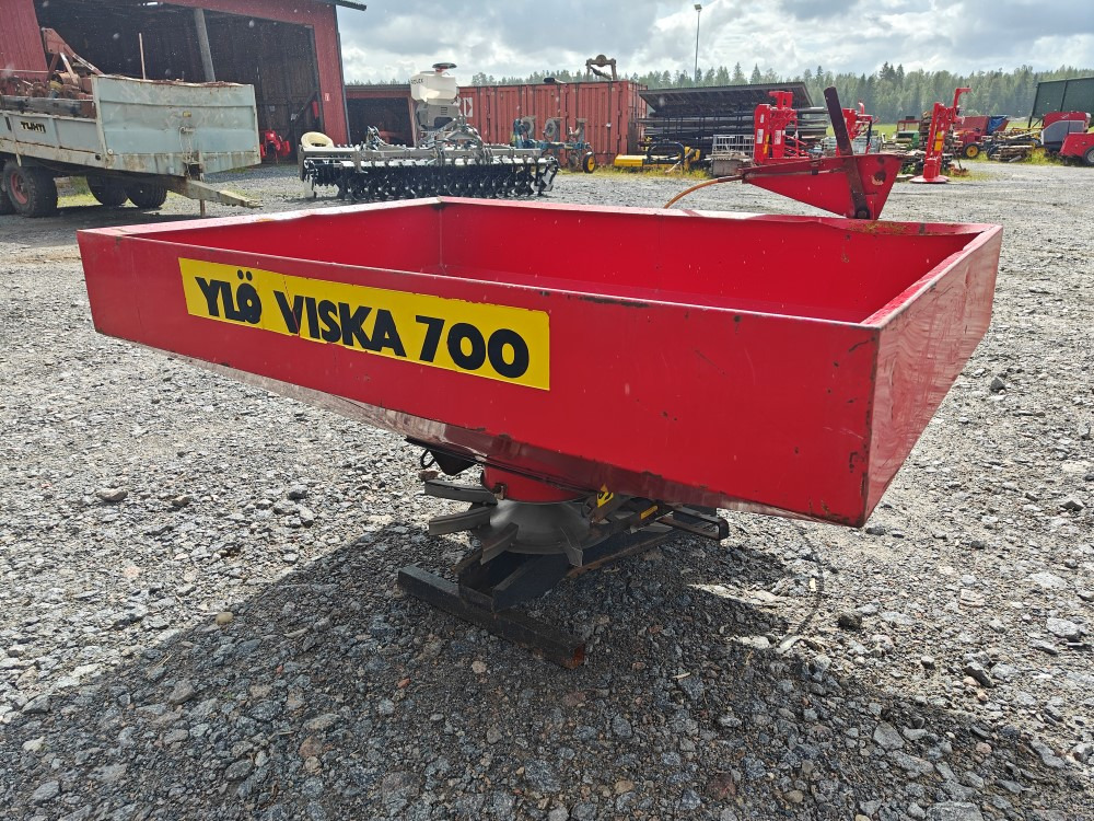 Ylö Viska 700 Pintalevitin kantikas malli - Тороразпръсквачка: снимка 2 Ylö Viska 700 Pintalevitin kantikas malli - Тороразпръсквачка: снимка 2