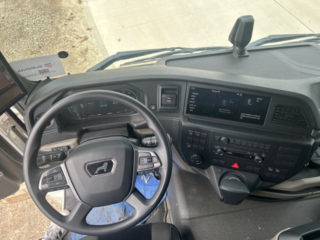 MAN TGS 41.520 8x6 BB CH - Самосвал камион: снимка 2 MAN TGS 41.520 8x6 BB CH - Самосвал камион: снимка 2