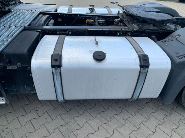 MAN TGX 18.470 4x2 LL SA - Влекач: снимка 4 MAN TGX 18.470 4x2 LL SA - Влекач: снимка 4