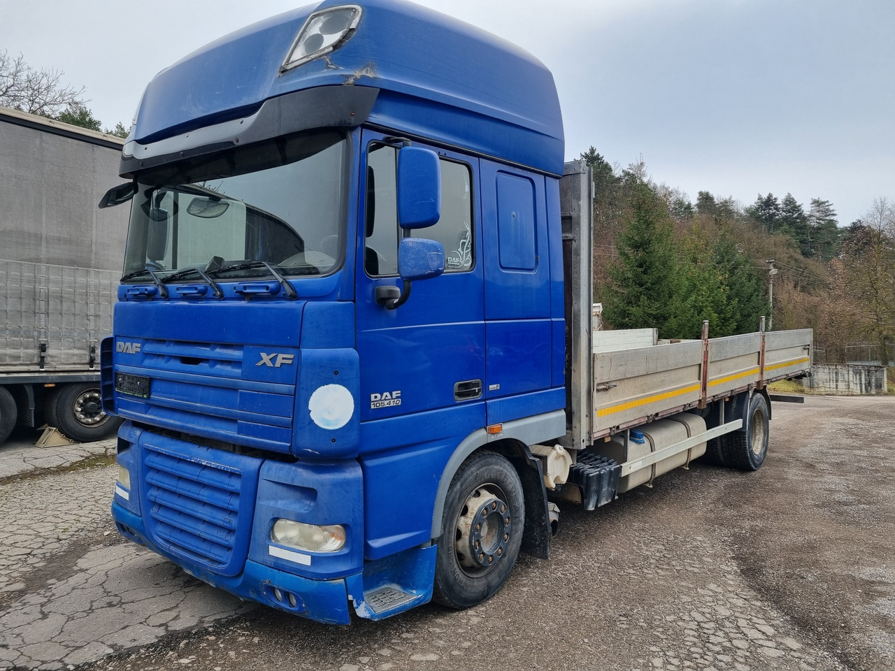 DAF XF 105.410 LD 4x2 EURO5 automat - Бордови камион: снимка 1 DAF XF 105.410 LD 4x2 EURO5 automat - Бордови камион: снимка 1