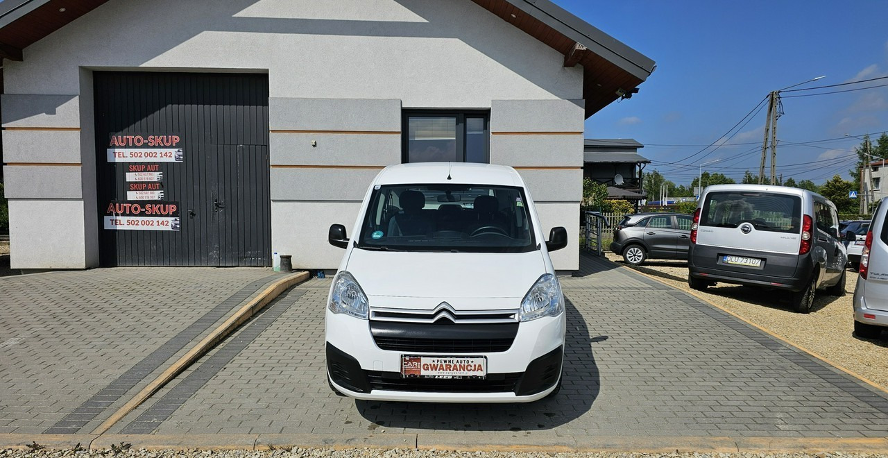 Citroen Berlingo II 5 -osobowy - Лек автомобил: снимка 2 Citroen Berlingo II 5 -osobowy - Лек автомобил: снимка 2