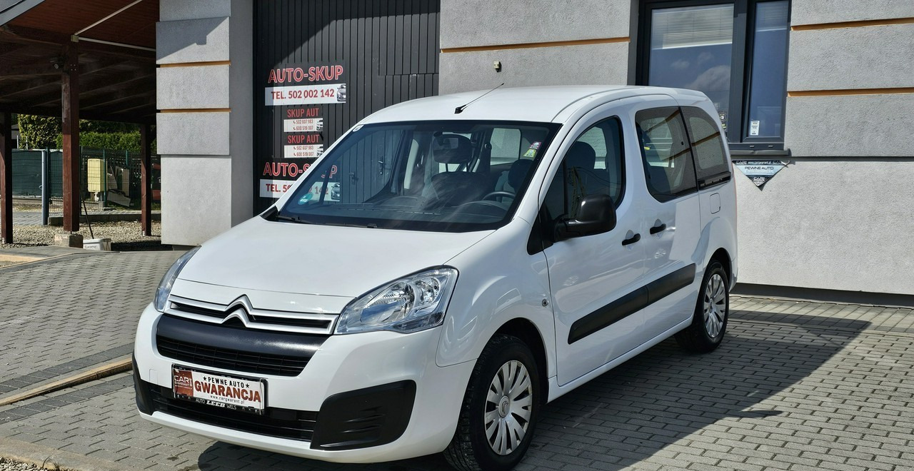 Citroen Berlingo II 5 -osobowy - Лек автомобил: снимка 3 Citroen Berlingo II 5 -osobowy - Лек автомобил: снимка 3