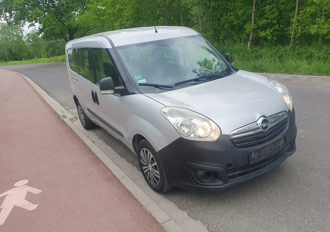 Fiat Doblo long*combo *doblo* krajówka *fv vat 23%* - Лек автомобил: снимка 3 Fiat Doblo long*combo *doblo* krajówka *fv vat 23%* - Лек автомобил: снимка 3