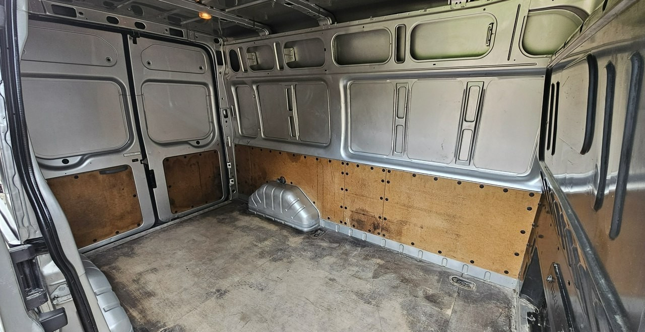 Товарен бус Ford Transit krajowy*klima*tempomat: снимка 16