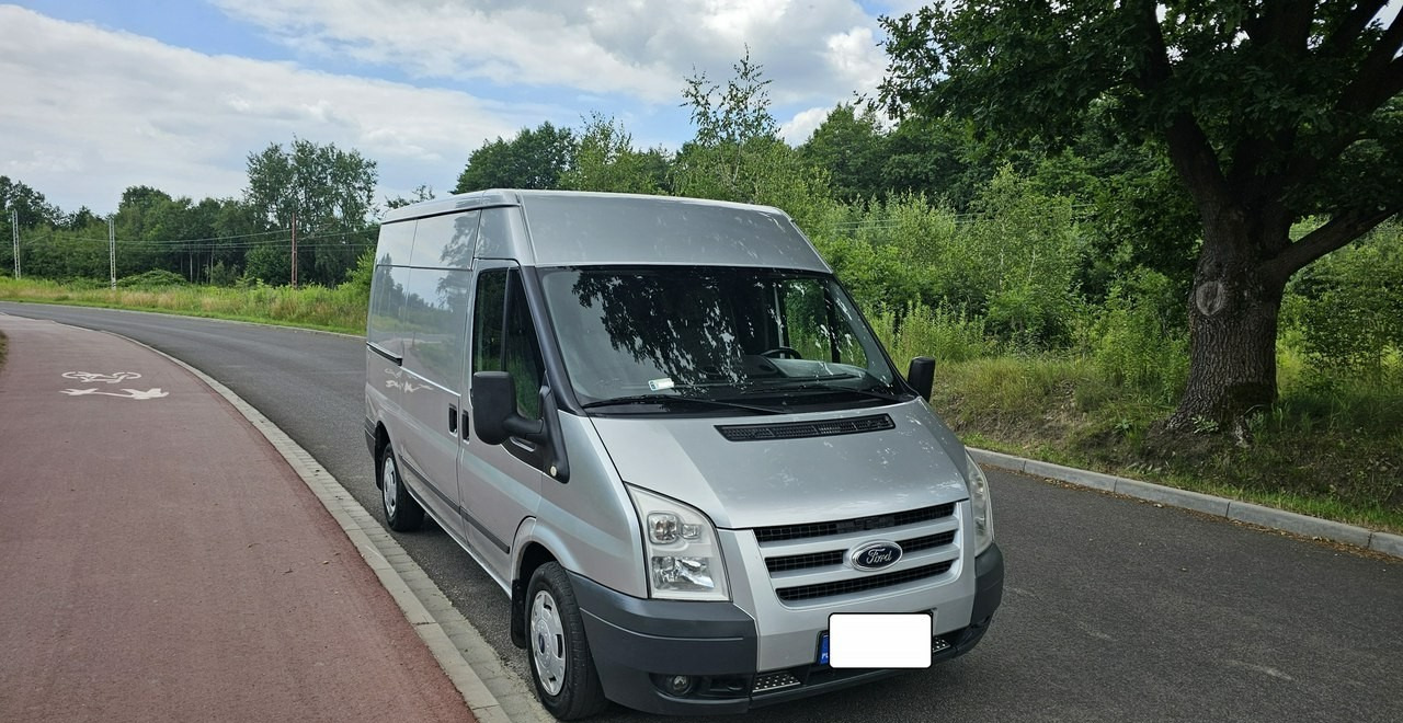 Ford Transit krajowy*klima*tempomat - Товарен бус: снимка 3 Ford Transit krajowy*klima*tempomat - Товарен бус: снимка 3