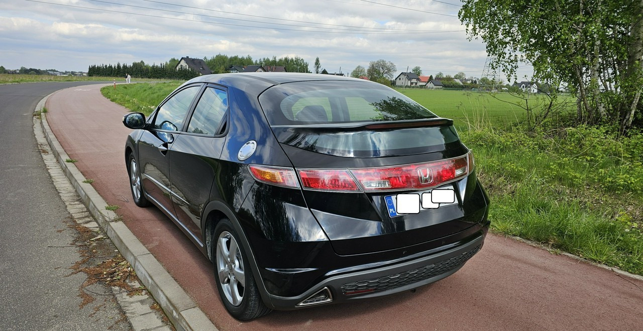 Хечбек Honda Civic VIII bardzo ładna * pełnosprawna *: снимка 6