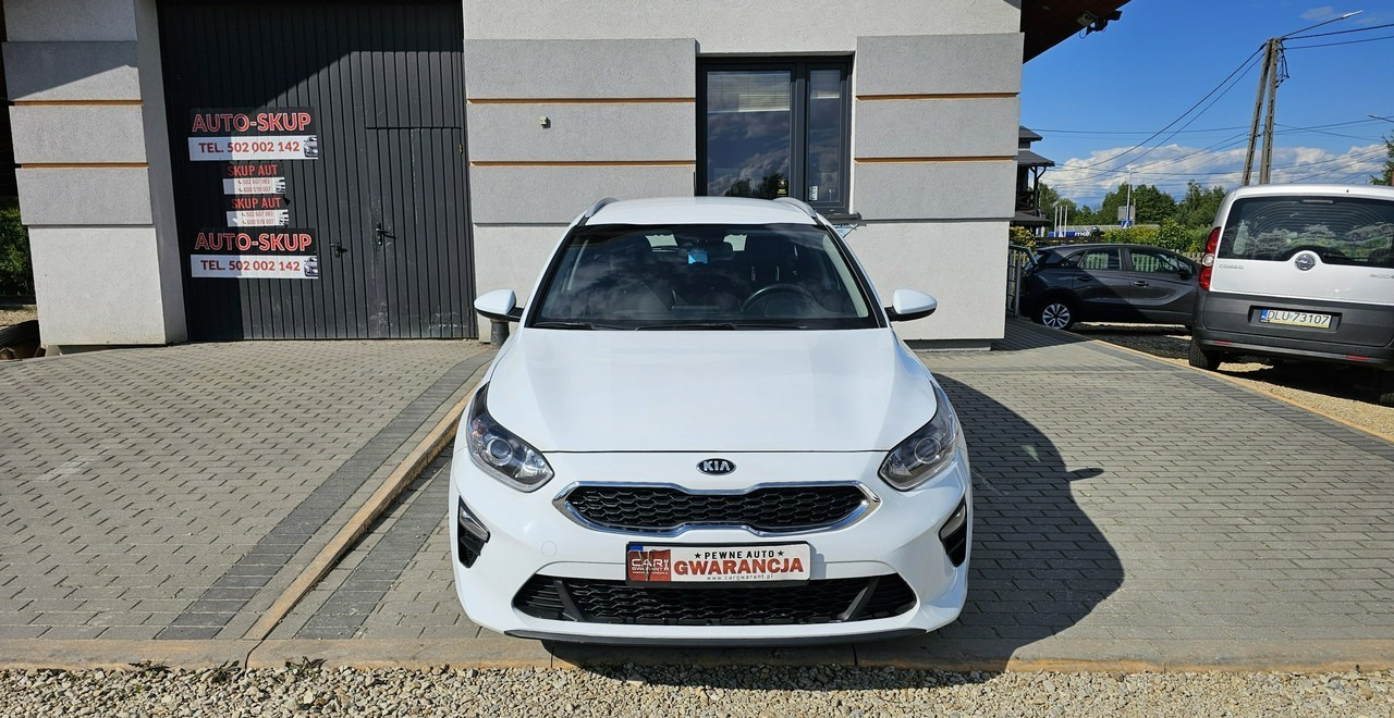 Kia Cee'd III gwarancja*serwis* zadbany - Комби: снимка 2 Kia Cee'd III gwarancja*serwis* zadbany - Комби: снимка 2