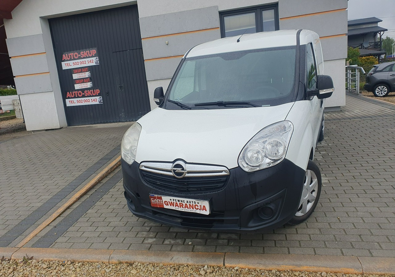 Opel Combo Opel Combo 1.4 Benzyna Polski Salon - Товарен бус: снимка 2 Opel Combo Opel Combo 1.4 Benzyna Polski Salon - Товарен бус: снимка 2