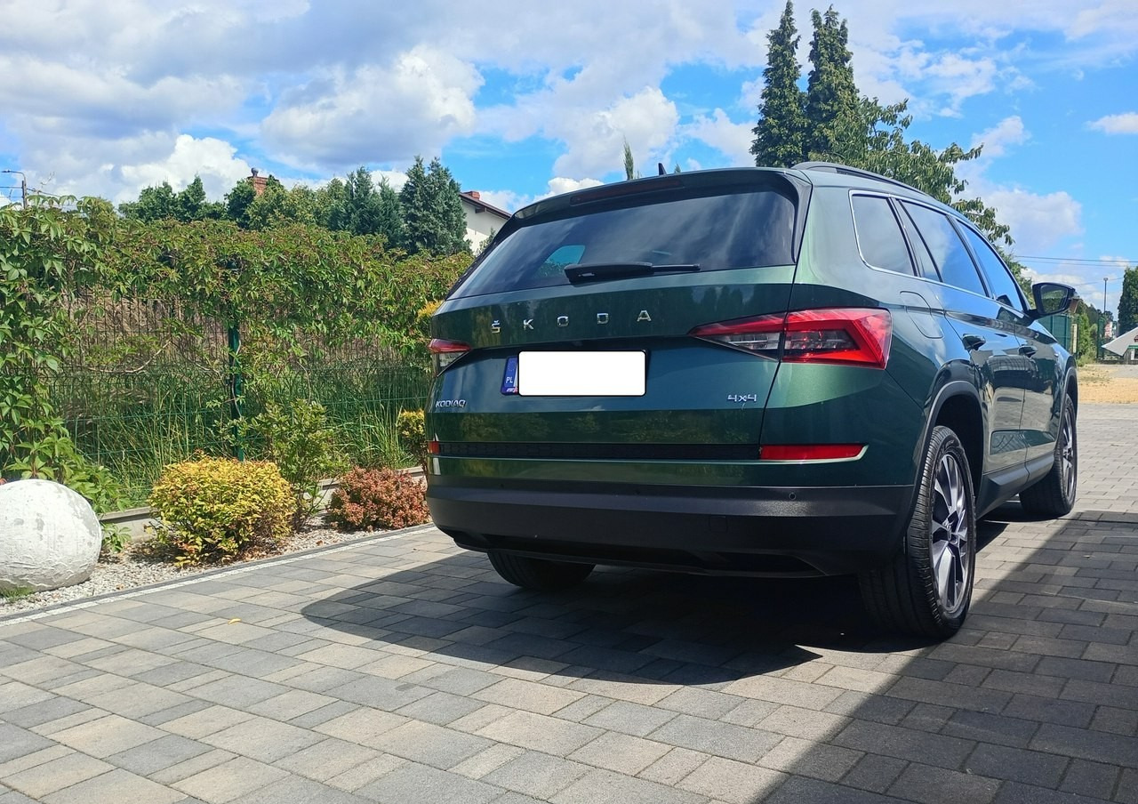 Skoda Kodiaq Skoda Kodiaq Skoda Kodiaq 2.0 4x4 Wersja Drive na 125 lecie - Джип: снимка 5 Skoda Kodiaq Skoda Kodiaq Skoda Kodiaq 2.0 4x4 Wersja Drive na 125 lecie - Джип: снимка 5