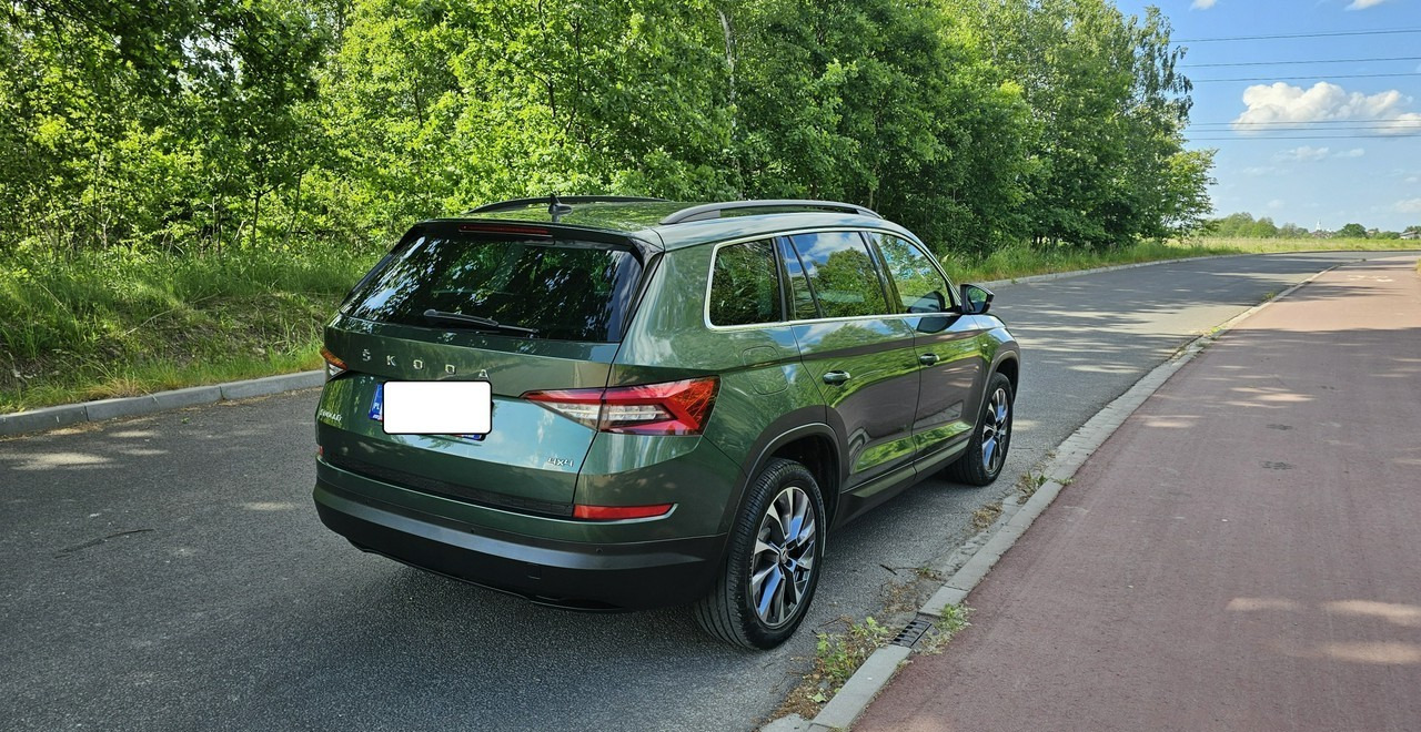 Skoda Kodiaq Skoda Kodiaq Skoda Kodiaq 2.0 tsi 4x4 Wersja Drive na 125 lecie - Джип: снимка 4 Skoda Kodiaq Skoda Kodiaq Skoda Kodiaq 2.0 tsi 4x4 Wersja Drive na 125 lecie - Джип: снимка 4
