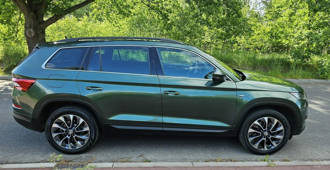 Skoda Kodiaq Skoda Kodiaq Skoda Kodiaq 2.0 tsi 4x4 Wersja Drive na 125 lecie - Джип: снимка 3 Skoda Kodiaq Skoda Kodiaq Skoda Kodiaq 2.0 tsi 4x4 Wersja Drive na 125 lecie - Джип: снимка 3