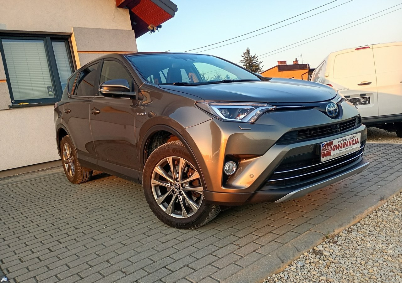 Toyota RAV 4 IV 2017/ 2018 - Джип: снимка 3 Toyota RAV 4 IV 2017/ 2018 - Джип: снимка 3