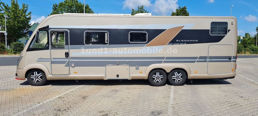 Bürstner Elegance I 910 G Solar/AHK/RFK/Alde/TwinSat/2xTV/Vollausstattung Elegance I 910 G Solar/AHK/RFK/Alde/TwinSat/2xTV/Vollausstattung - Интегриран кемпер: снимка 1 Bürstner Elegance I 910 G Solar/AHK/RFK/Alde/TwinSat/2xTV/Vollausstattung Elegance I 910 G Solar/AHK/RFK/Alde/TwinSat/2xTV/Vollausstattung - Интегриран кемпер: снимка 1