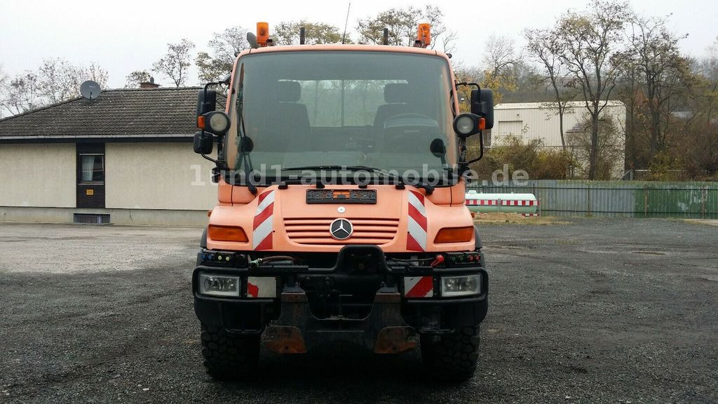 Комунална/ Специална техника Mercedes-Benz Unimog U 300 Kipper Zugmaschine Kommunalhydraulik U 500 400 U 300 Kipper Zugmaschine Kommunalhydraulik U 500 400: снимка 7