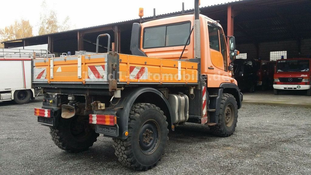 Mercedes-Benz Unimog U 300 Kipper Zugmaschine Kommunalhydraulik U 500 400 U 300 Kipper Zugmaschine Kommunalhydraulik U 500 400 - Комунална/ Специална техника: снимка 1 Mercedes-Benz Unimog U 300 Kipper Zugmaschine Kommunalhydraulik U 500 400 U 300 Kipper Zugmaschine Kommunalhydraulik U 500 400 - Комунална/ Специална техника: снимка 1