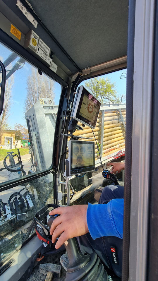 Tracto-TechniK Grundodrill 18N - Машина за хоризонтално-насочено сондиране: снимка 5 Tracto-TechniK Grundodrill 18N - Машина за хоризонтално-насочено сондиране: снимка 5