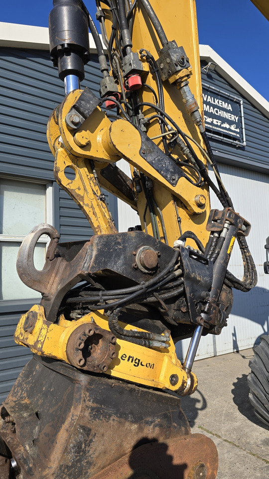 Колесен багер CATERPILLAR M313D: снимка 13