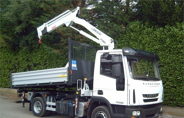 Iveco EUROCARGOeurocargo 100e18 - Самосвал камион, Камион с кран: снимка 1 Iveco EUROCARGOeurocargo 100e18 - Самосвал камион, Камион с кран: снимка 1
