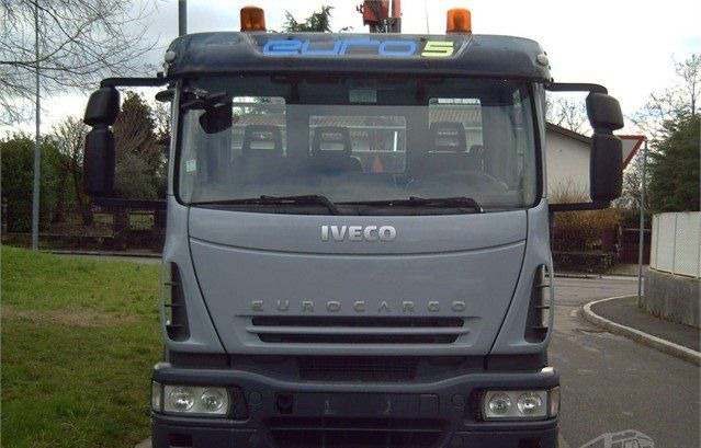 Iveco EUROCARGOeurocargo 160e25 - Бордови камион, Камион с кран: снимка 2 Iveco EUROCARGOeurocargo 160e25 - Бордови камион, Камион с кран: снимка 2