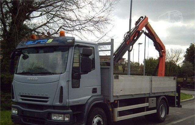 Iveco EUROCARGOeurocargo 160e25 - Бордови камион, Камион с кран: снимка 1 Iveco EUROCARGOeurocargo 160e25 - Бордови камион, Камион с кран: снимка 1