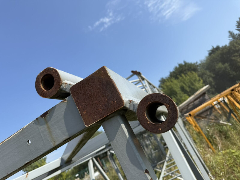 Liebherr 80HC 120HC 170HC towers + 120HC undercarriage - Кулокран: снимка 5 Liebherr 80HC 120HC 170HC towers + 120HC undercarriage - Кулокран: снимка 5