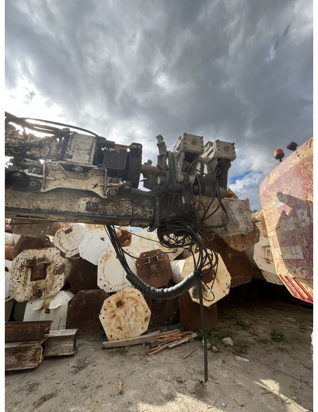 Soilmec SM21 - Машина за набиване: снимка 4 Soilmec SM21 - Машина за набиване: снимка 4