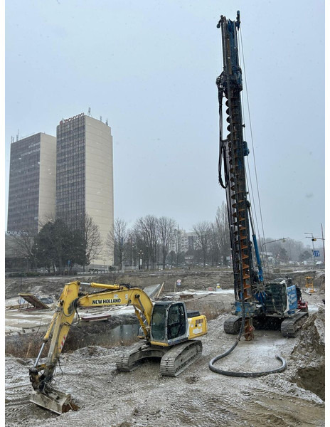 Soilmec SR 65.54F - Пробивна машина: снимка 4 Soilmec SR 65.54F - Пробивна машина: снимка 4