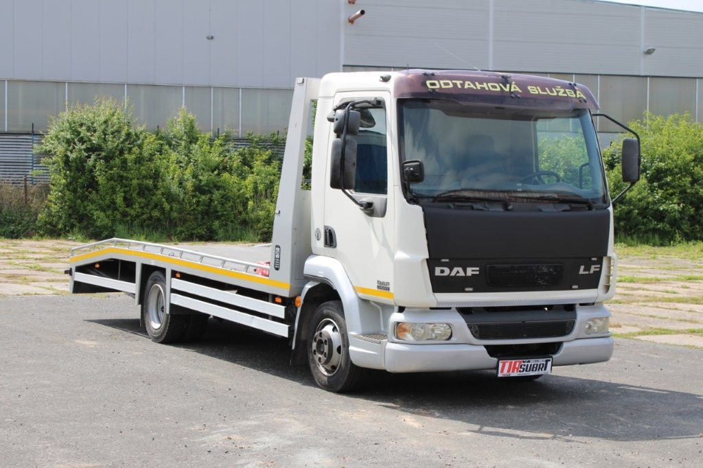 DAF FA LF 45.130 ODTAHOVÉ VOZIDLO - Камион пътна помощ: снимка 1 DAF FA LF 45.130 ODTAHOVÉ VOZIDLO - Камион пътна помощ: снимка 1