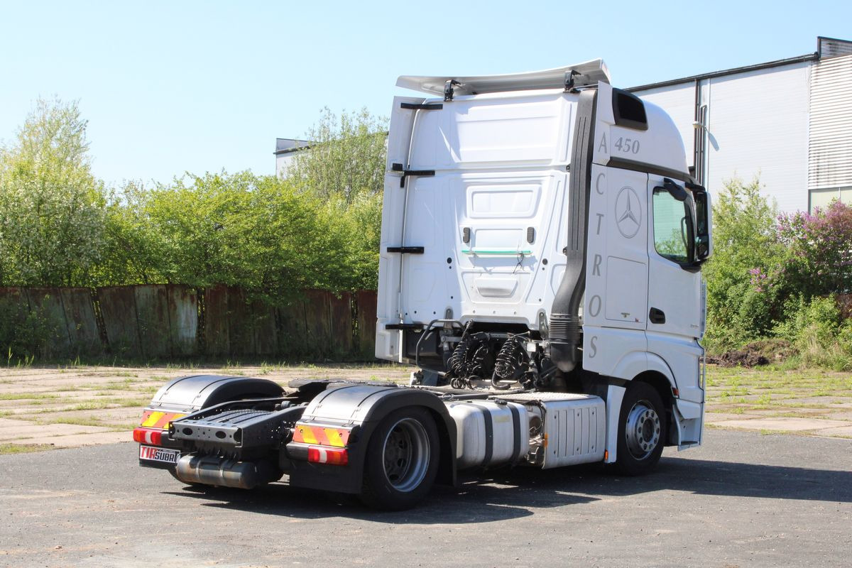 Mercedes-Benz Actros 1845 - Влекач: снимка 4 Mercedes-Benz Actros 1845 - Влекач: снимка 4