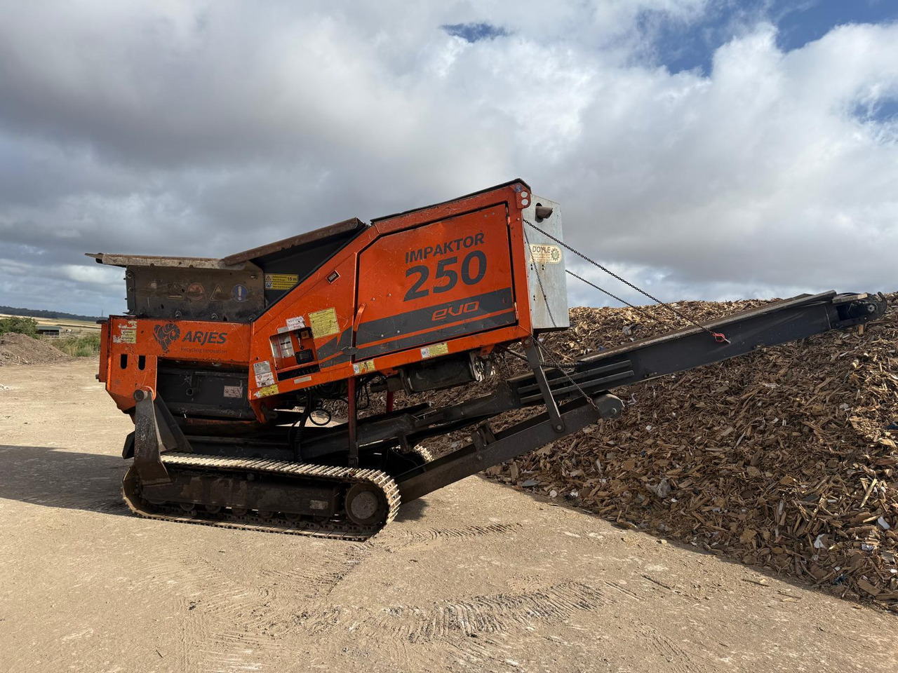 Arjes Impaktor 250 EVO - Индустриален шредер: снимка 1 Arjes Impaktor 250 EVO - Индустриален шредер: снимка 1