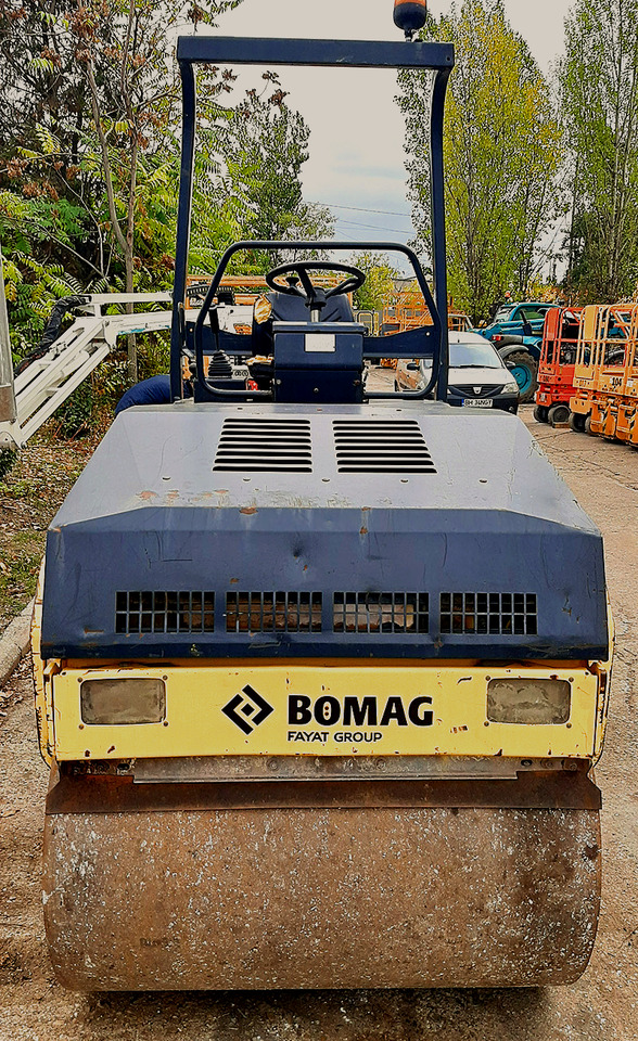 BOMAG BW 125 ADH - Мини валяк: снимка 2 BOMAG BW 125 ADH - Мини валяк: снимка 2
