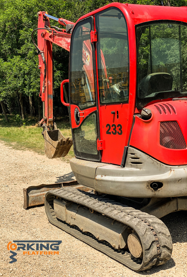 JCB 8035 ZTS - Мини багер: снимка 2 JCB 8035 ZTS - Мини багер: снимка 2