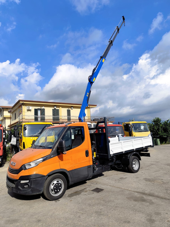 IVECO DAILY 35-140 - Камион с кран: снимка 1 IVECO DAILY 35-140 - Камион с кран: снимка 1