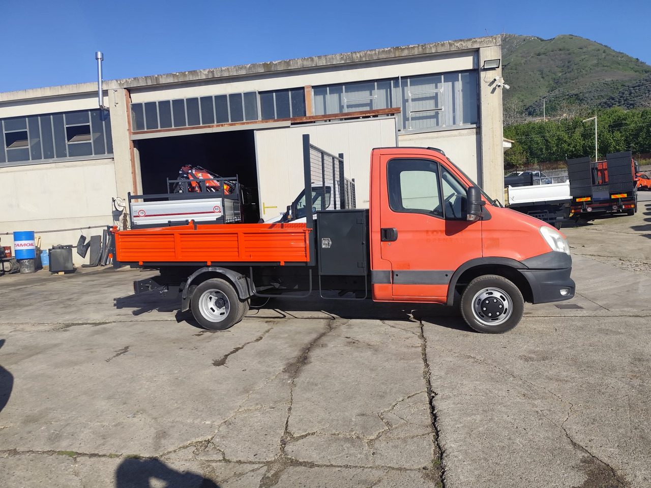 Бус самосвал IVECO DAILY 35C13: снимка 18