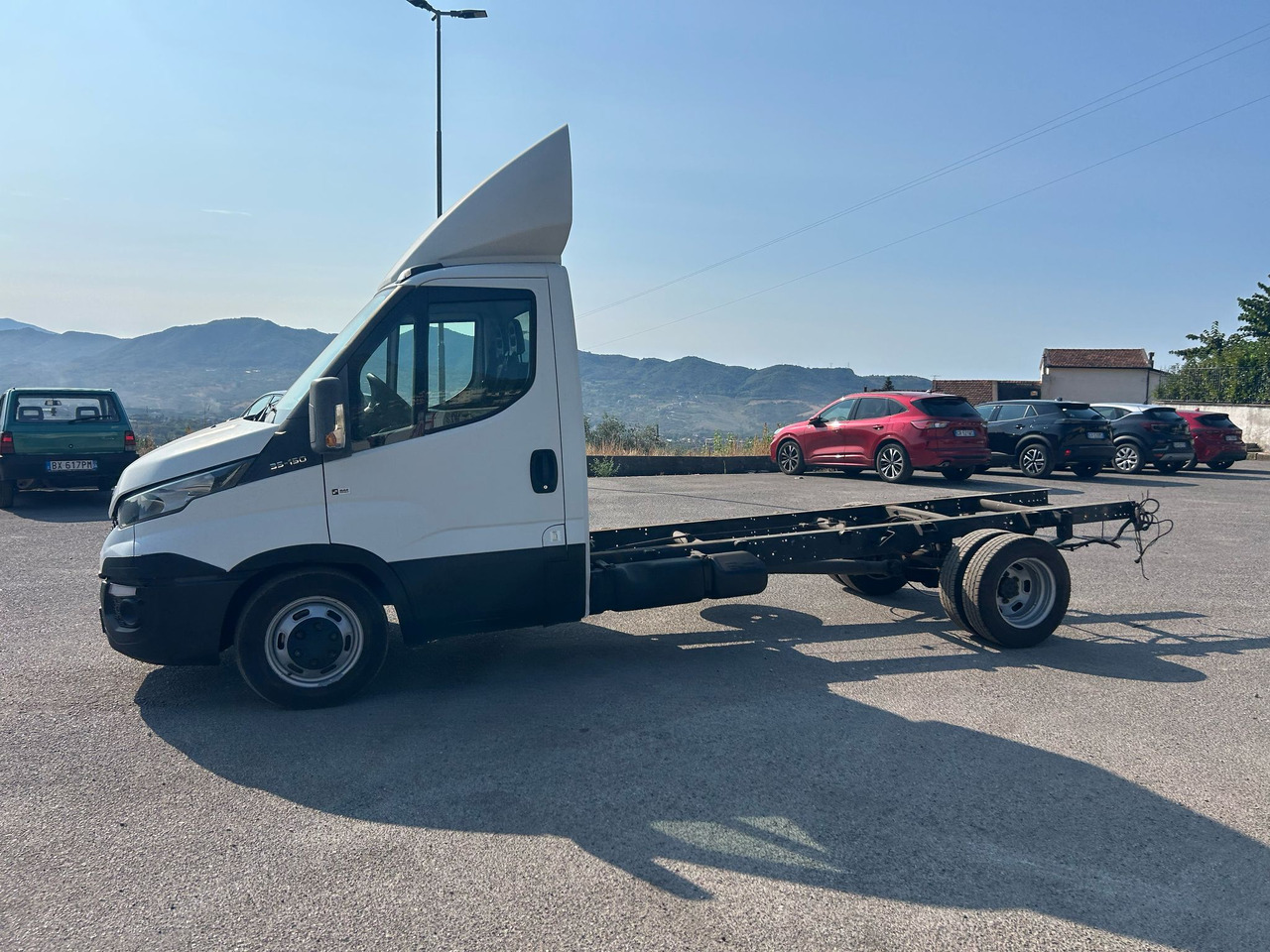 IVECO DAILY 35C15 - Камион с кран: снимка 2 IVECO DAILY 35C15 - Камион с кран: снимка 2