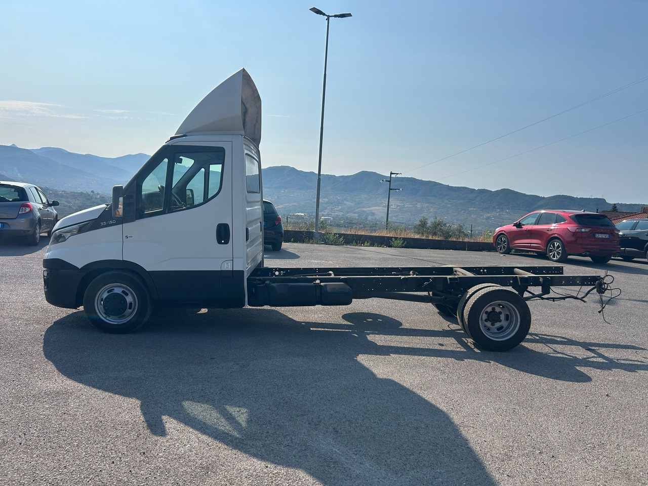 IVECO DAILY 35C15 - Камион с кран: снимка 3 IVECO DAILY 35C15 - Камион с кран: снимка 3