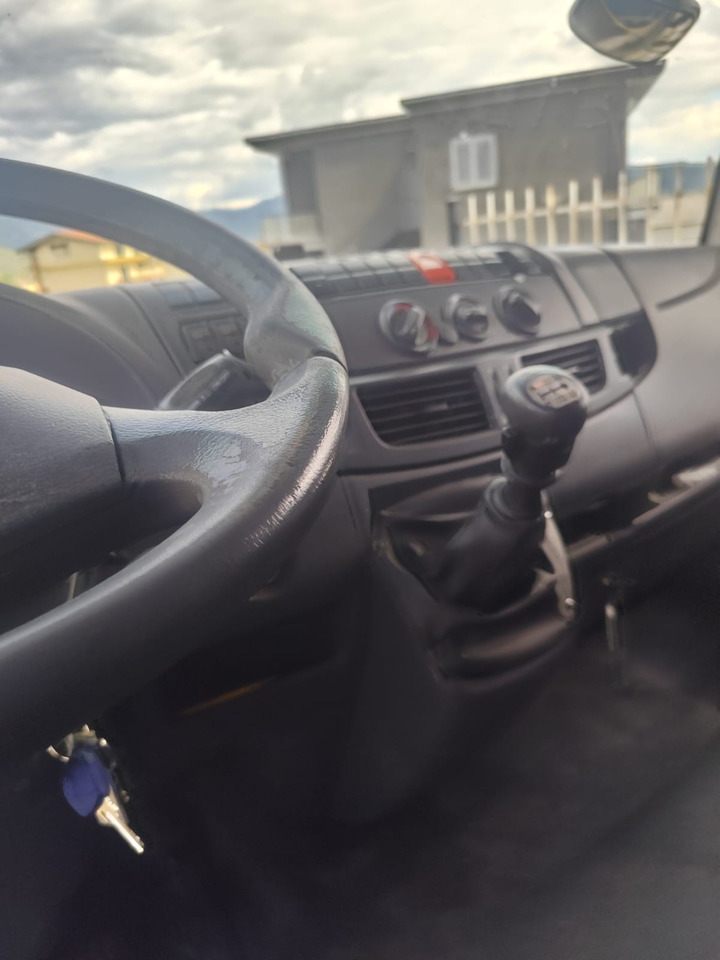 IVECO EUROCARGO 120E28P - Шаси кабина: снимка 2 IVECO EUROCARGO 120E28P - Шаси кабина: снимка 2