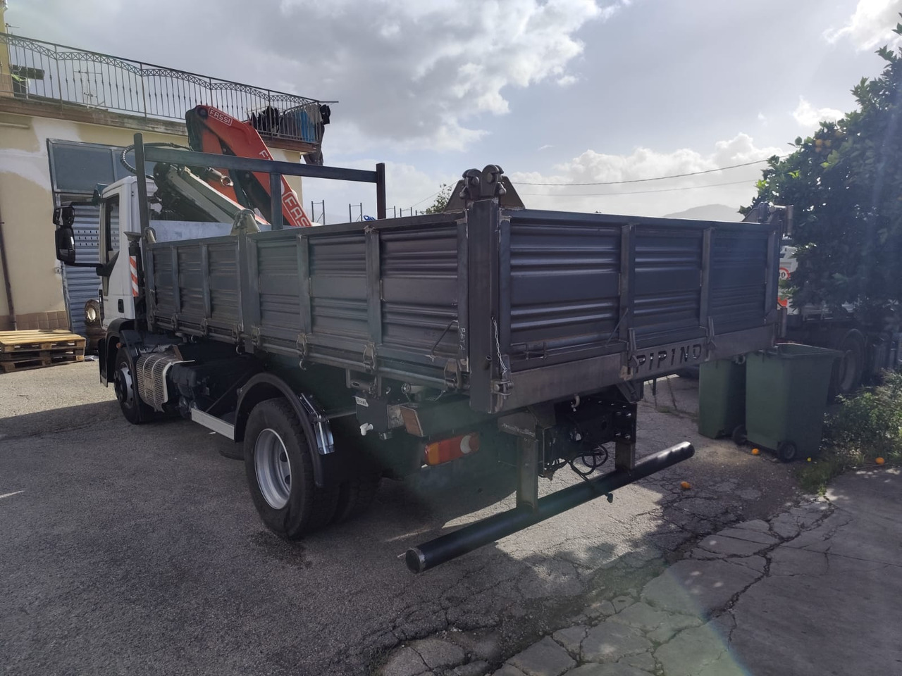 IVECO EUROCARGO 140-250 - Камион с кран: снимка 4 IVECO EUROCARGO 140-250 - Камион с кран: снимка 4