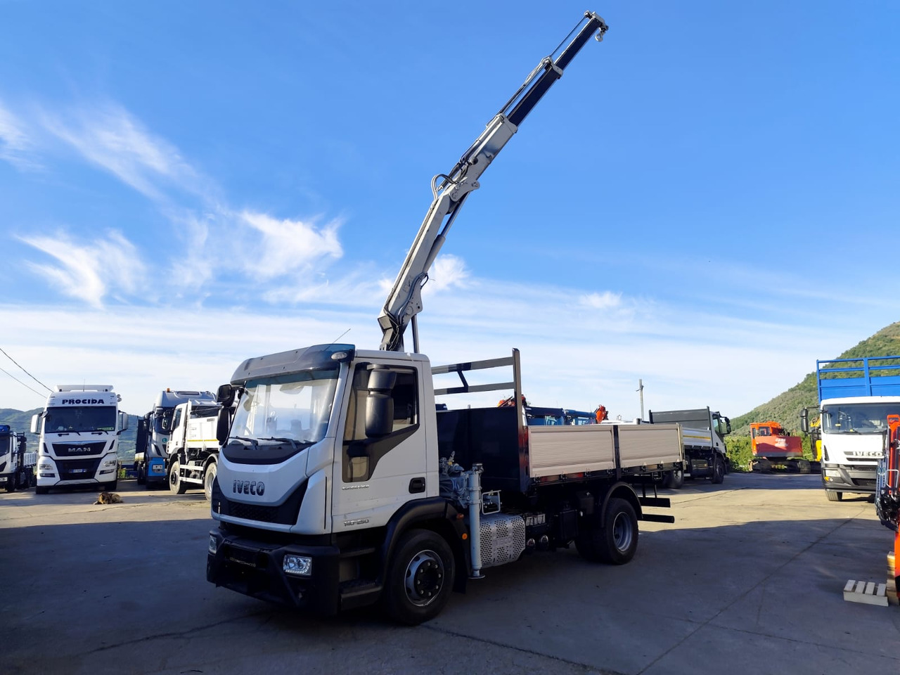 Лизинг на IVECO EUROCARGO 140-250 IVECO EUROCARGO 140-250: снимка 42 Лизинг на IVECO EUROCARGO 140-250 IVECO EUROCARGO 140-250: снимка 42