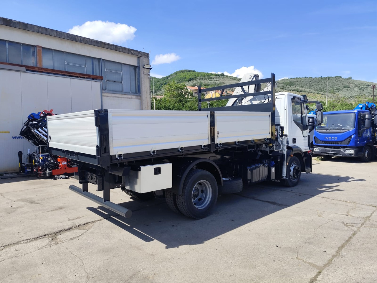 Лизинг на IVECO EUROCARGO 140-250 IVECO EUROCARGO 140-250: снимка 15 Лизинг на IVECO EUROCARGO 140-250 IVECO EUROCARGO 140-250: снимка 15