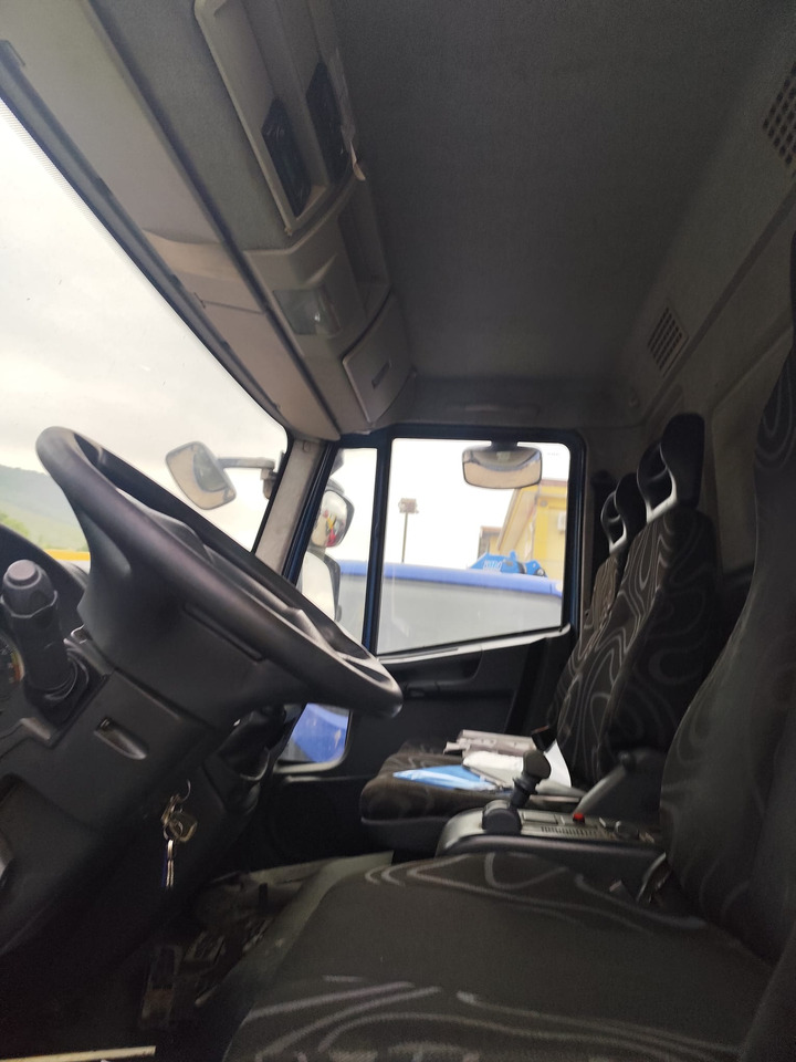 IVECO EUROCARGO 140E25 - Шаси кабина: снимка 5 IVECO EUROCARGO 140E25 - Шаси кабина: снимка 5
