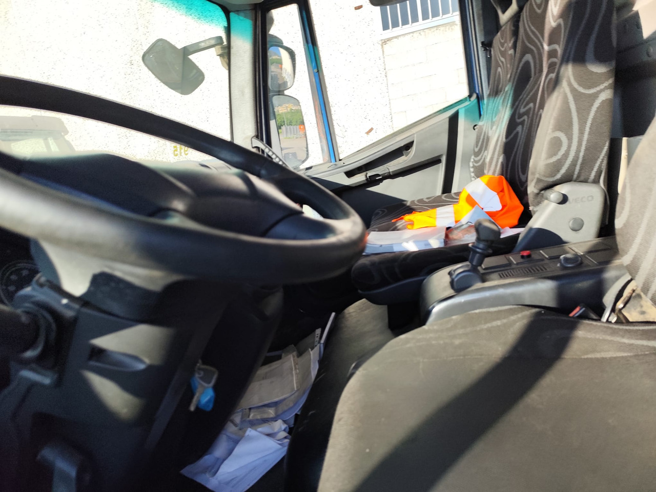 IVECO EUROCARGO 150E25 - Шаси кабина: снимка 4 IVECO EUROCARGO 150E25 - Шаси кабина: снимка 4