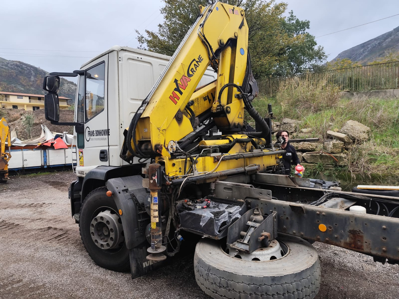 IVECO EUROCARGO 180E25 - Камион с кран, Камион с кран: снимка 3 IVECO EUROCARGO 180E25 - Камион с кран, Камион с кран: снимка 3