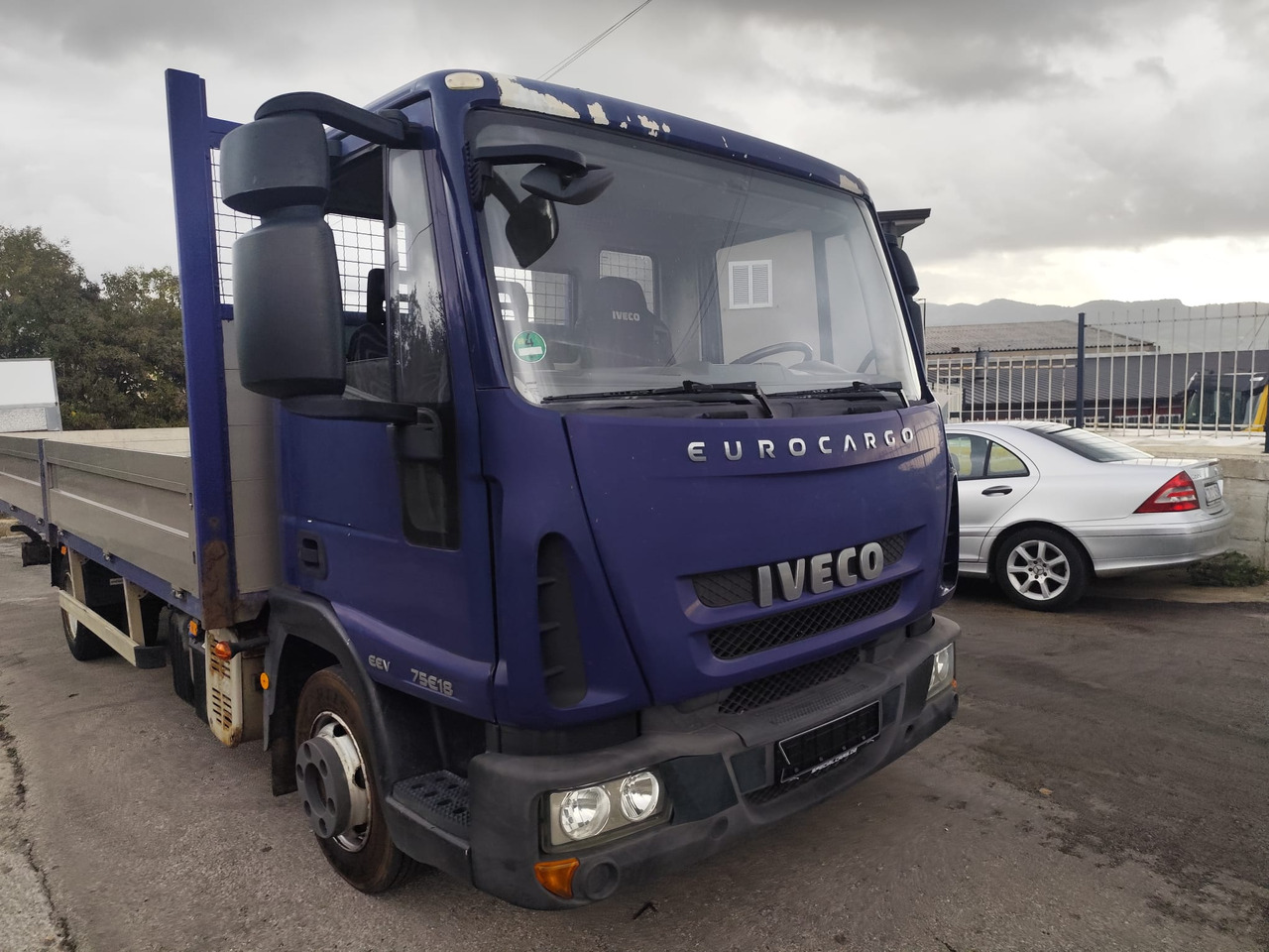 Бордови камион IVECO EUROCARGO 75E18: снимка 16