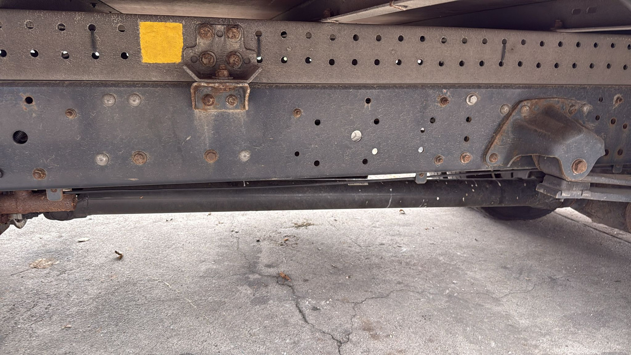 IVECO EUROCARGO 80-190 - Шаси кабина: снимка 3 IVECO EUROCARGO 80-190 - Шаси кабина: снимка 3