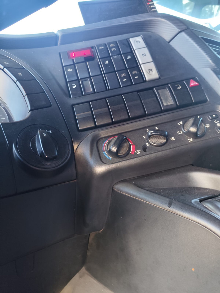 IVECO STRALIS 190S31 - Мултилифт с кука камион: снимка 5 IVECO STRALIS 190S31 - Мултилифт с кука камион: снимка 5