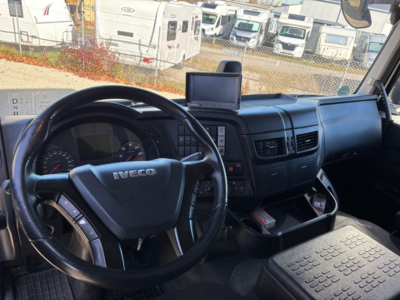 IVECO STRALIS 260S36 - Камион фургон: снимка 3 IVECO STRALIS 260S36 - Камион фургон: снимка 3