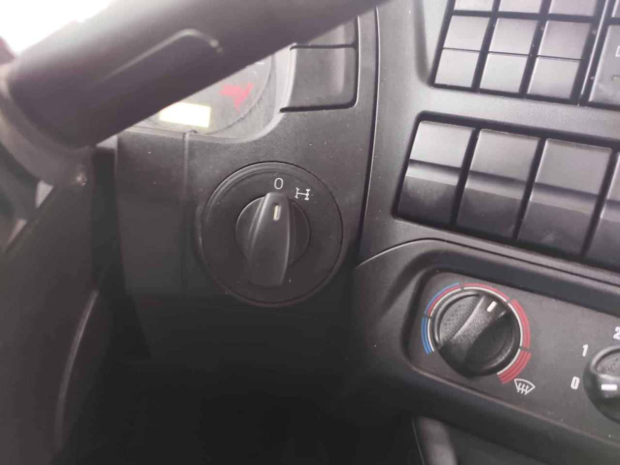 IVECO STRALIS 260S36 - Бордови камион, Камион с кран: снимка 5 IVECO STRALIS 260S36 - Бордови камион, Камион с кран: снимка 5