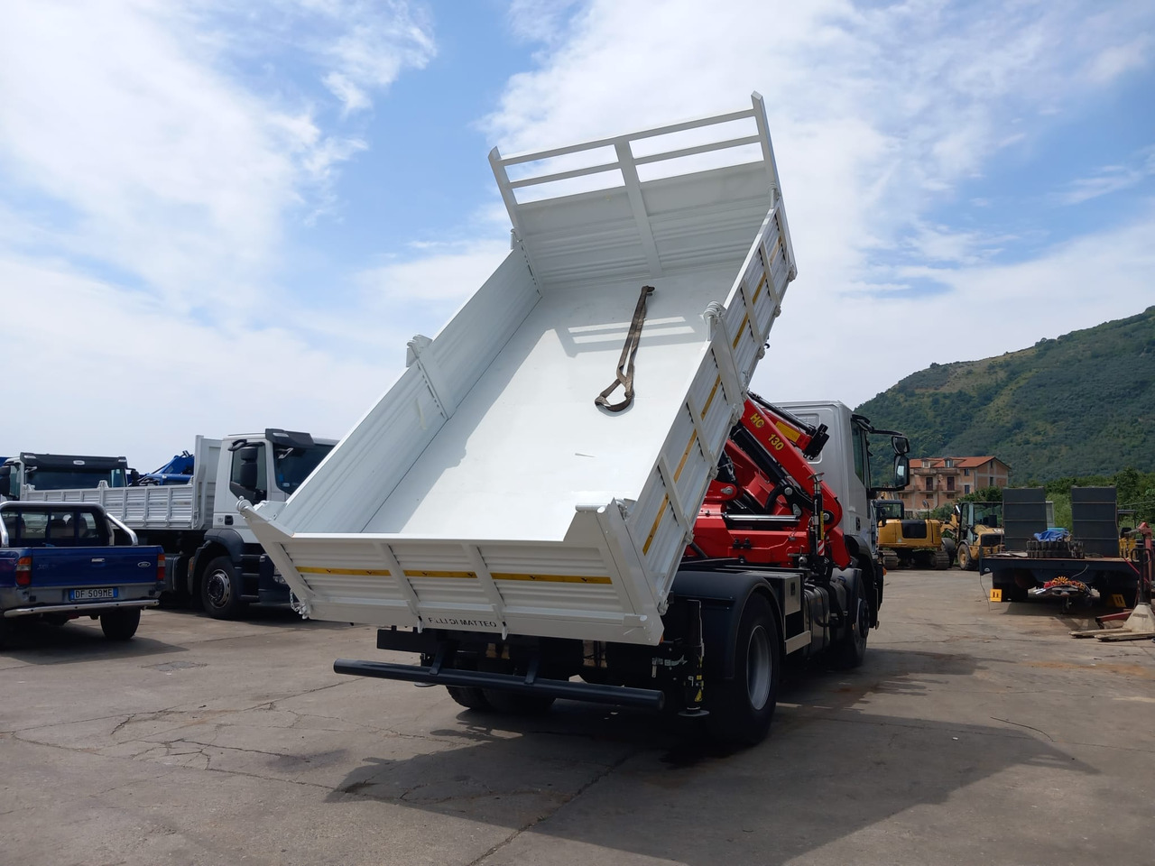 Камион с кран, Самосвал камион IVECO STRALIS AD 190S36: снимка 25 Камион с кран, Самосвал камион IVECO STRALIS AD 190S36: снимка 25