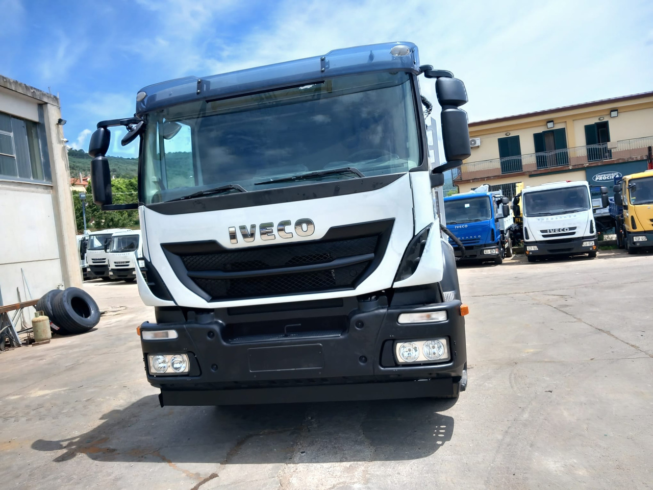 Камион с кран, Самосвал камион IVECO STRALIS AD 190S36: снимка 17 Камион с кран, Самосвал камион IVECO STRALIS AD 190S36: снимка 17